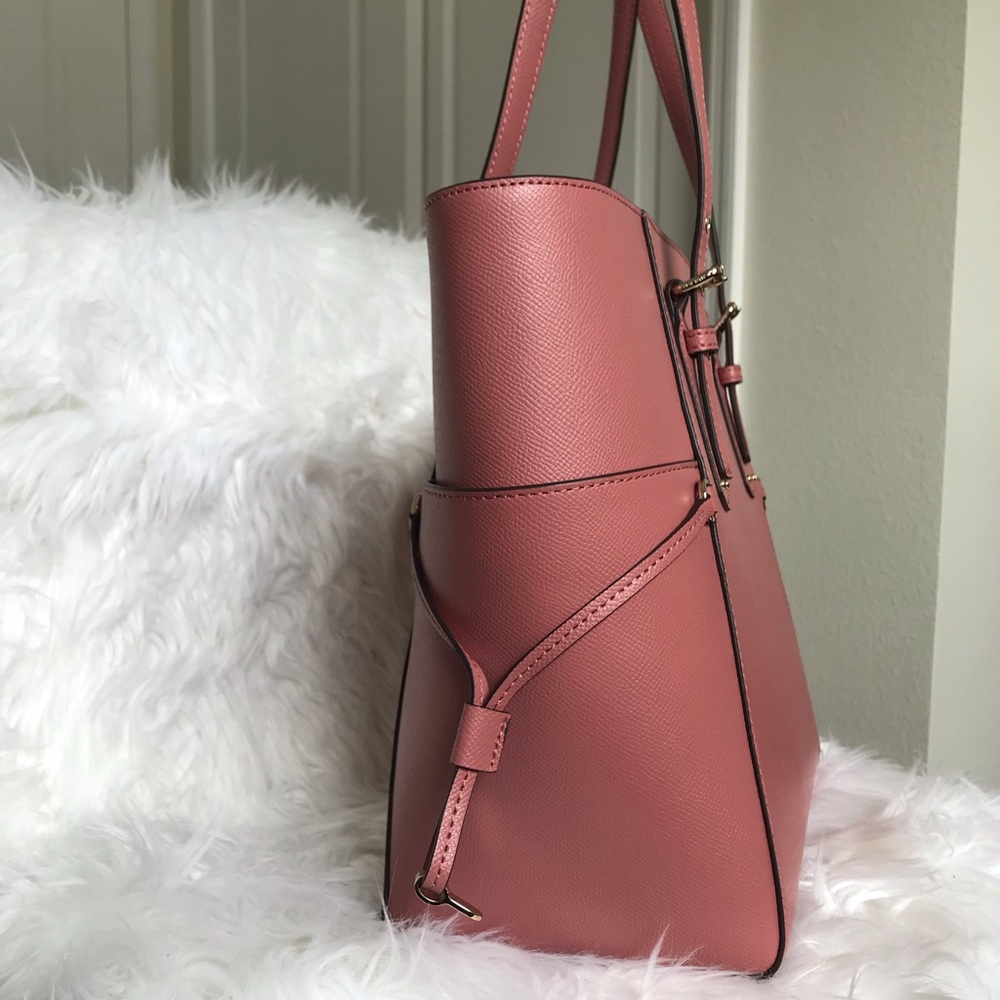 Firm❗️Michael Kors voyager tote shoulder bag - Picture 4 of 8